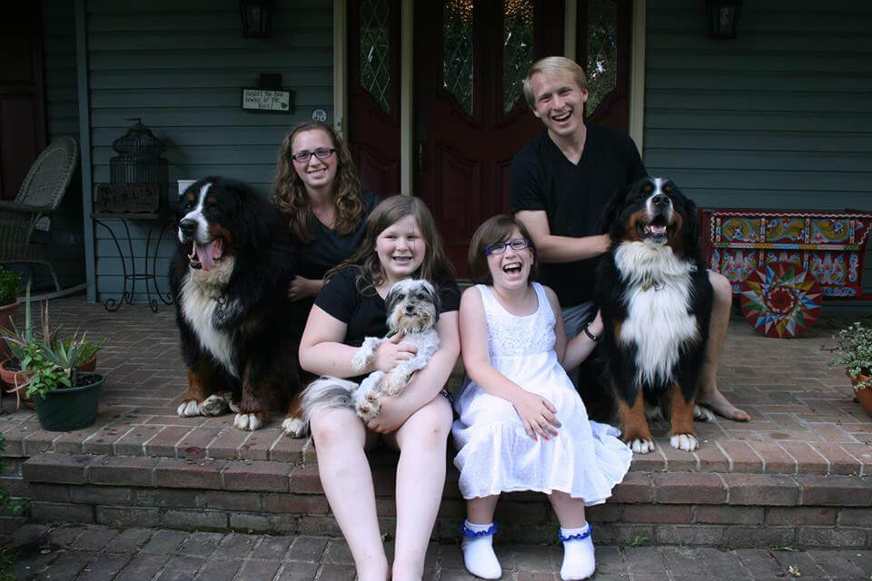 Happy Pet Family